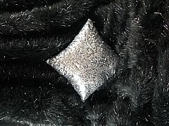 BLACK-GLITTER-THROW-RUG-125-CM-X-152-CM-WITH-BLACK-SUEDE-LOOK-BACK-REVERSE-SIDE