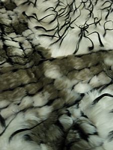ALASKAN-FAUX-FUR-BLACK-&-WHITE-DESIGNER-THROW-180-cm-X-250-cm-BLACK-SPOT-NEW-LOUNGE-BED-THROW