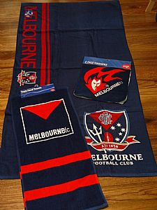 OFFICIAL-AFL-MELBOURNE-DEMONS-BEACH-TOWEL